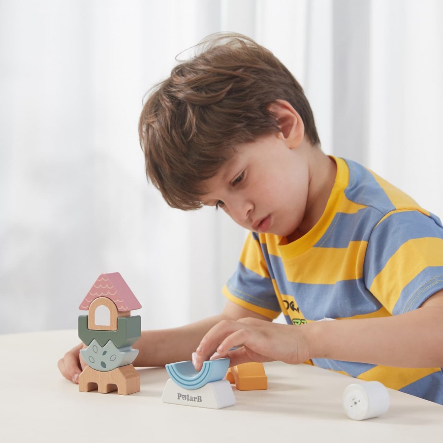 ДРВЕНА ИГРАЧКА КУЛА ОД ФОРМИ POLARB